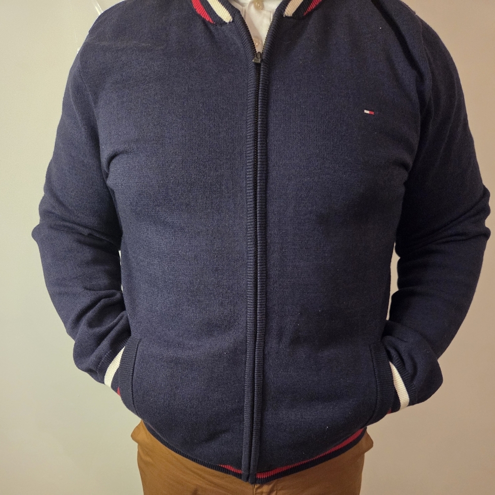 Men's Hilfiger Navy Sweater with Red and White Accents XL